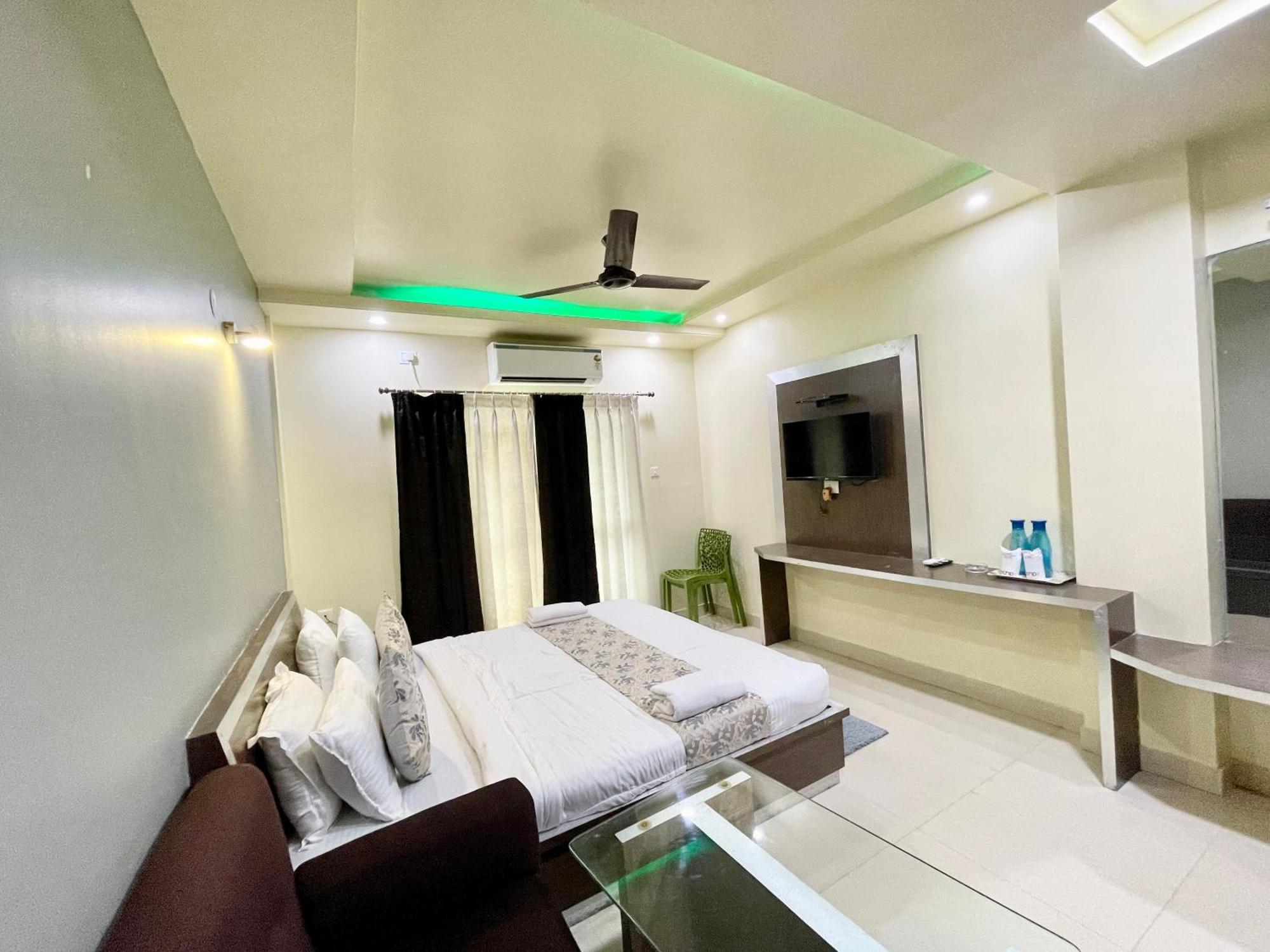 Hotel Trends In Puri Εξωτερικό φωτογραφία